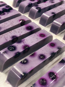 BLUEBERRY MILK CHEWS FOR DOGS