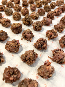 BEEF GREEN TRIPE STINKY BALLS SAMPLE (4PCS)