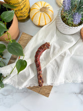 Load image into Gallery viewer, SINGLE CRUNCHY DUCK NECK (WITH FREE SHIPPING)